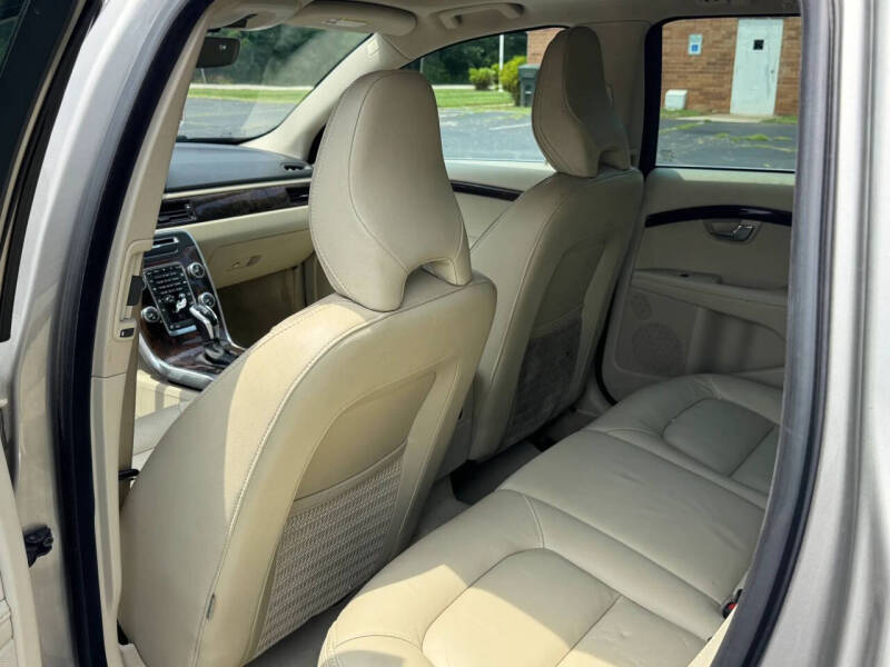 2015 Volvo XC70 T6
