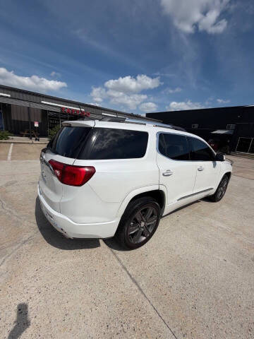 2019 GMC Acadia Denali
