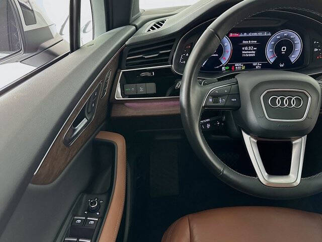 2025 Audi Q7 quattro Premium Plus 45 TFSI