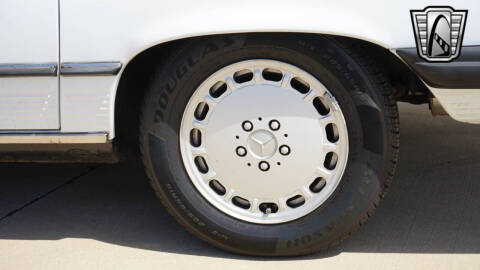 1989 Mercedes-Benz 560-Class 560 SL