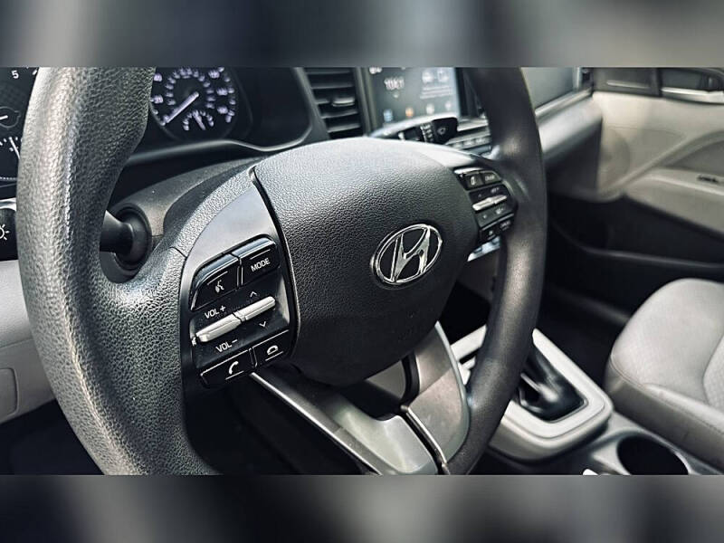 2020 Hyundai Elantra