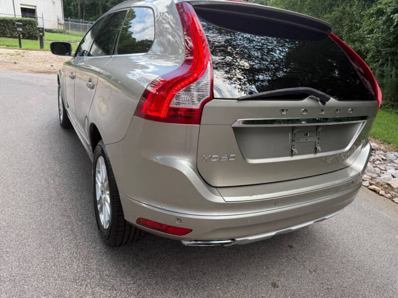 2016 Volvo XC60 T5 Drive-E Premier