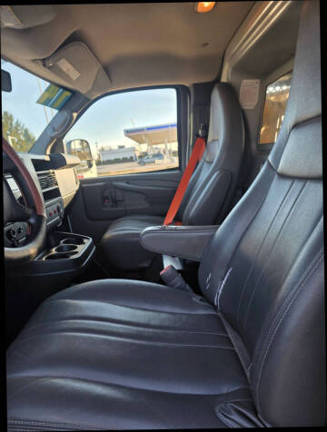 2014 Chevrolet Express 2500