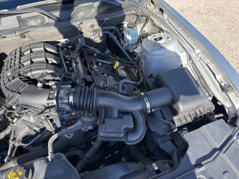 2014 Ford Mustang V6