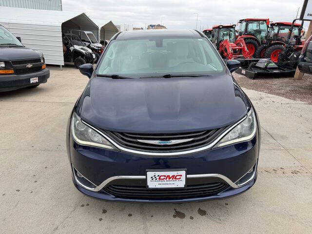 2017 Chrysler Pacifica Hybrid Touring Plus
