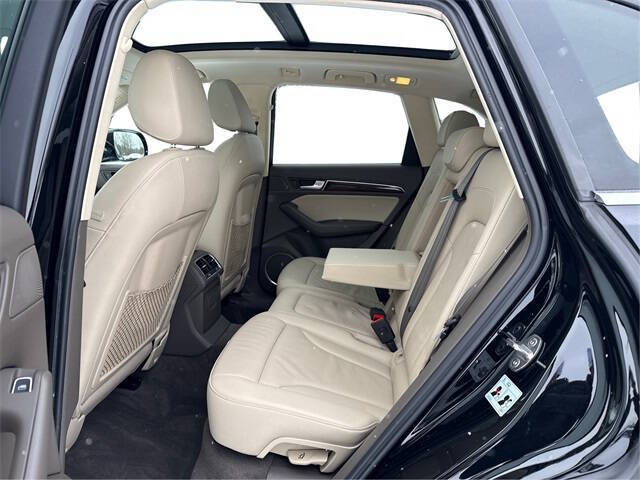 2017 Audi Q5 2.0T quattro Premium Plus