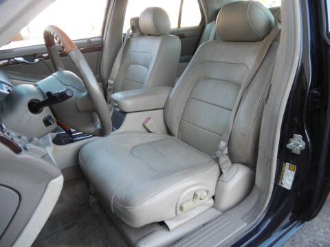 2005 Cadillac DeVille DTS