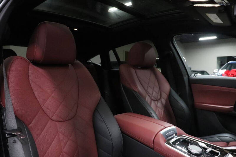 2024 BMW X6 xDrive40i