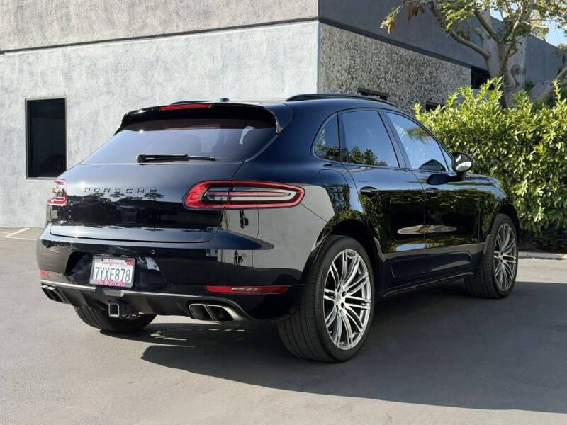 2017 Porsche Macan