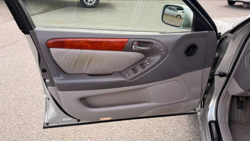 2001 Lexus GS 300