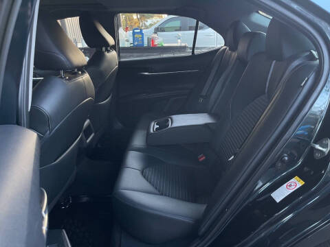 2018 Toyota Camry SE