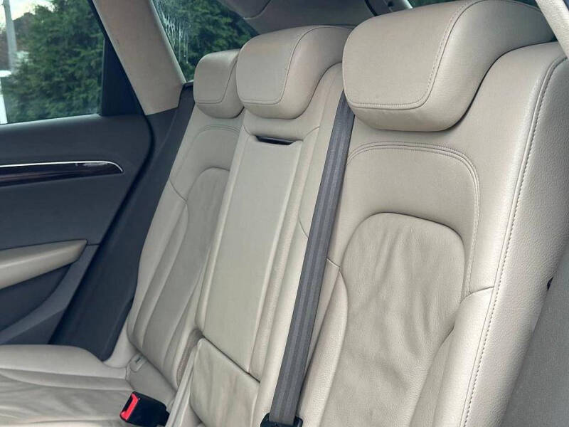 2010 Audi Q5 3.2 quattro Premium Plus
