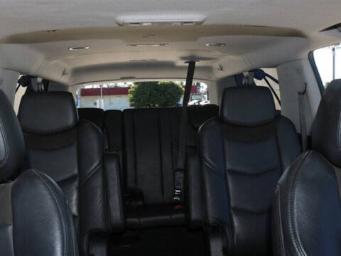 2016 Cadillac Escalade ESV Luxury Collection