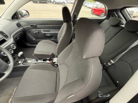 2010 Hyundai Accent GS