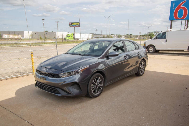 2023 Kia Forte LX