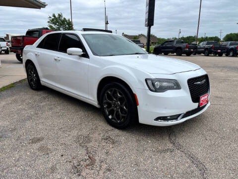 2016 Chrysler 300