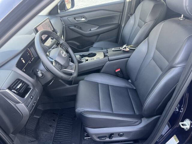 2025 Nissan Rogue SL