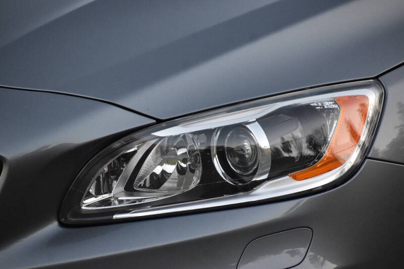 2016 Volvo S60 T5 Drive-E R-Design SE