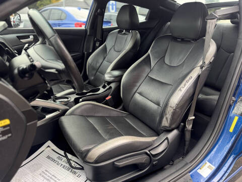 2017 Hyundai Veloster Turbo