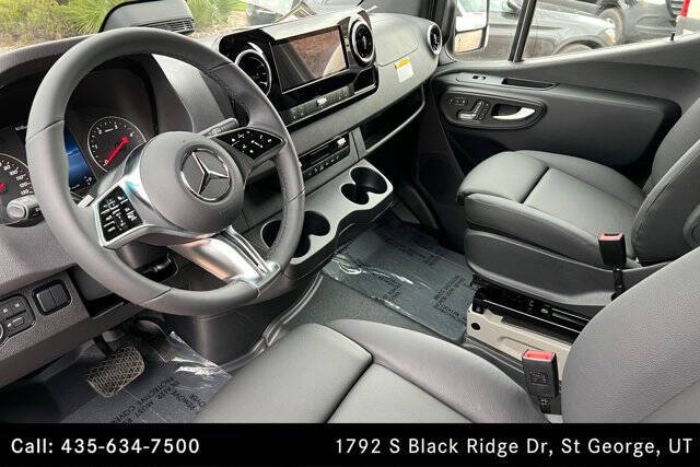 2025 Mercedes-Benz Sprinter