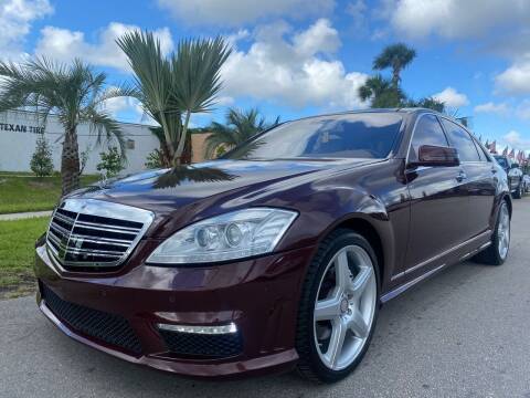 2013 Mercedes-Benz S-Class for sale at GCR MOTORSPORTS in Hollywood FL