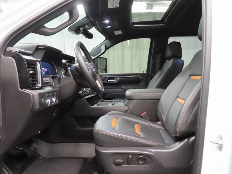 2025 GMC Sierra 3500HD