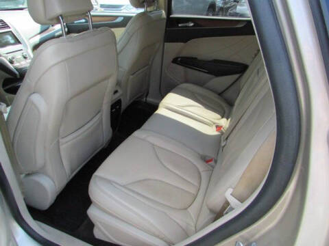 2017 Lincoln MKC Select