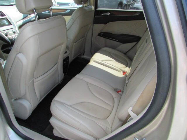 2017 Lincoln MKC Select