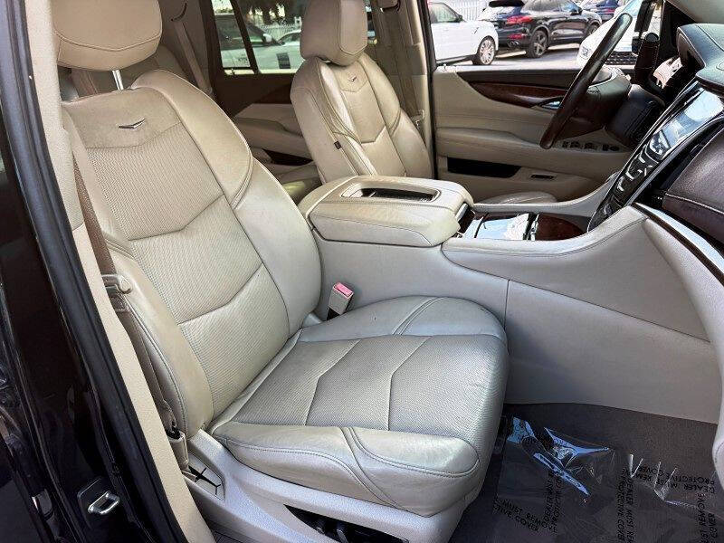 2015 Cadillac Escalade Premium