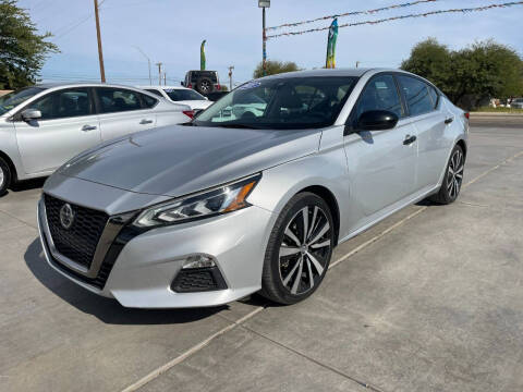 2021 Nissan Altima for sale at A AND A AUTO SALES in Gadsden AZ