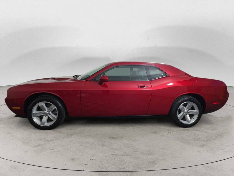 2009 Dodge Challenger SE