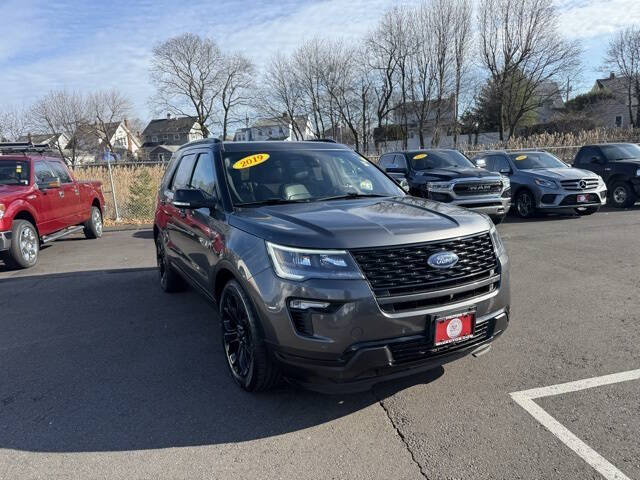 2019 Ford Explorer Sport