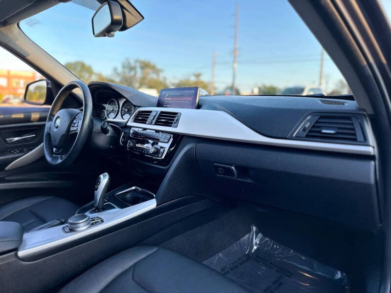 2018 BMW 3 Series 320i xDrive