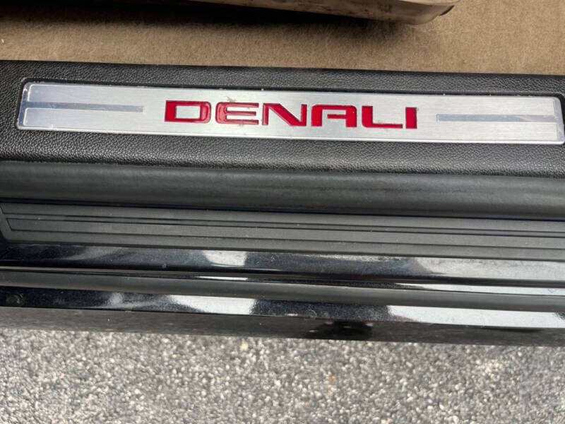 2012 GMC Acadia Denali