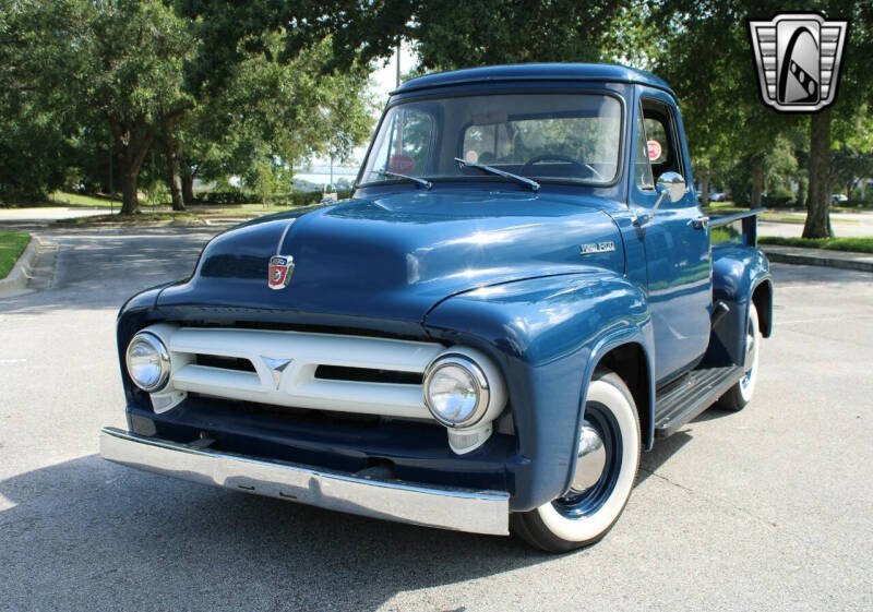 1953 Ford F-100