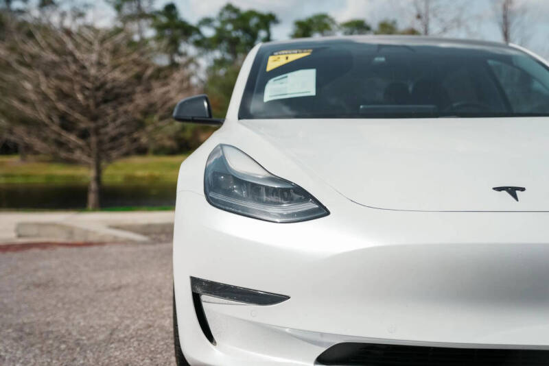 2021 Tesla Model 3 Standard Range Plus