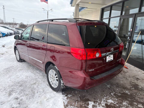 2008 Toyota Sienna XLE Limited
