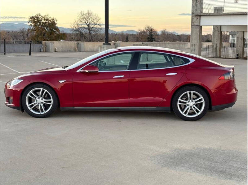2015 Tesla Model S