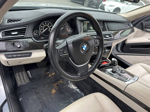 2013 BMW 7 Series 740Li
