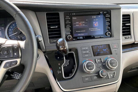 2018 Toyota Sienna