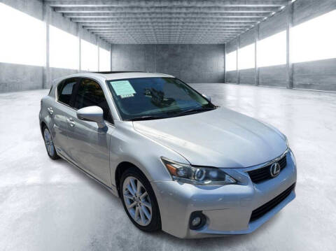 2013 Lexus CT 200h