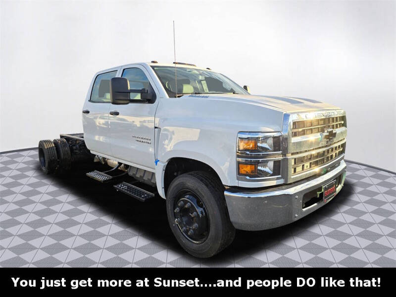 2024 Chevrolet Silverado 4500HD