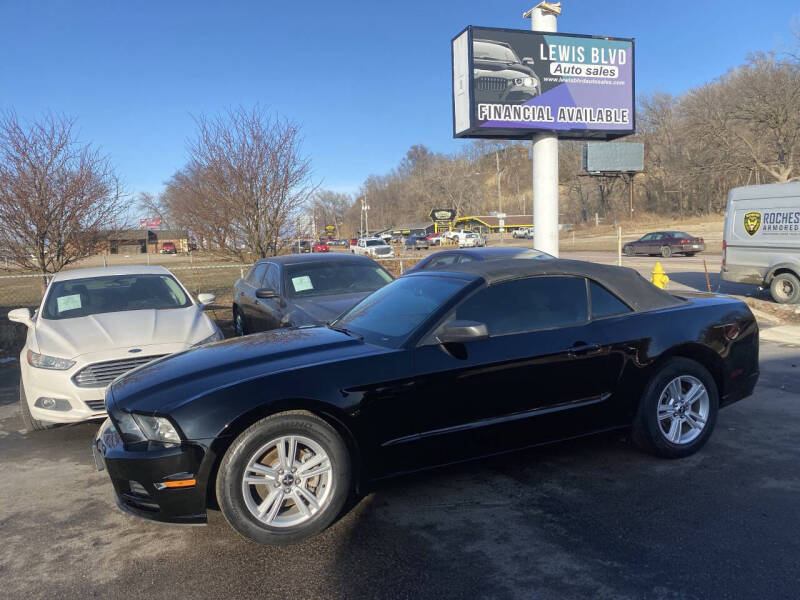 2013 Ford Mustang V6