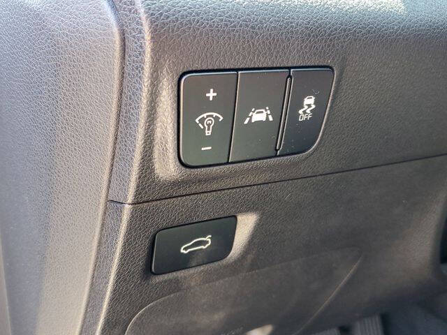 2023 Kia K5