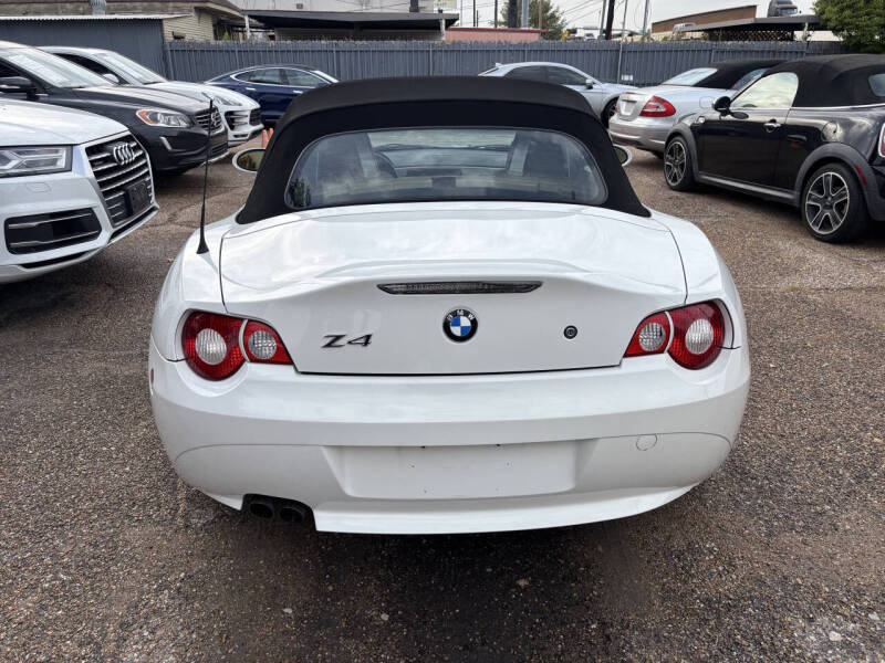 2005 BMW Z4 3.0i