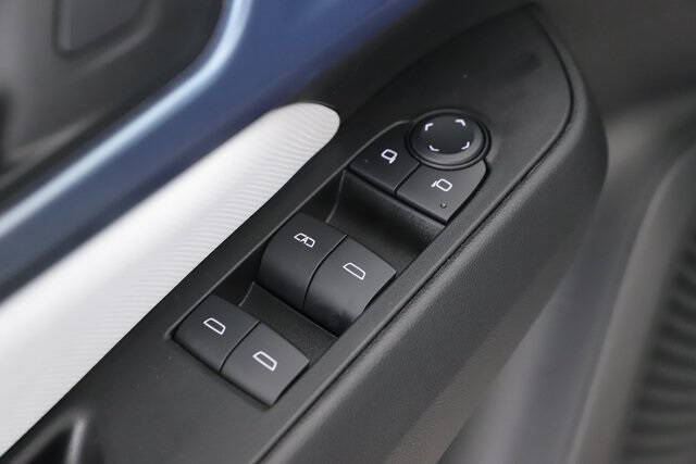 2025 Chevrolet Equinox EV LT 2