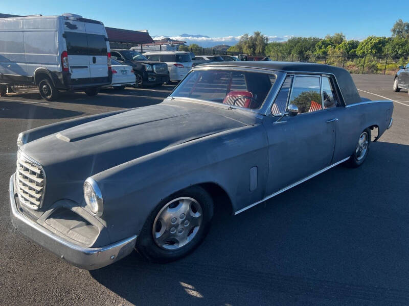 1962 Studebaker GT Hawk
