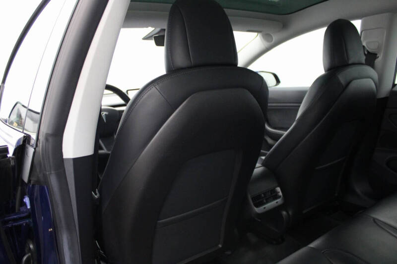 2019 Tesla Model 3 Mid Range