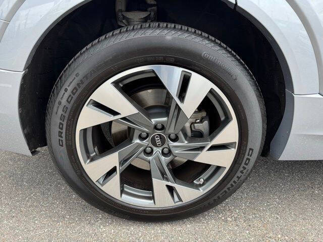 2022 Audi e-tron quattro Premium