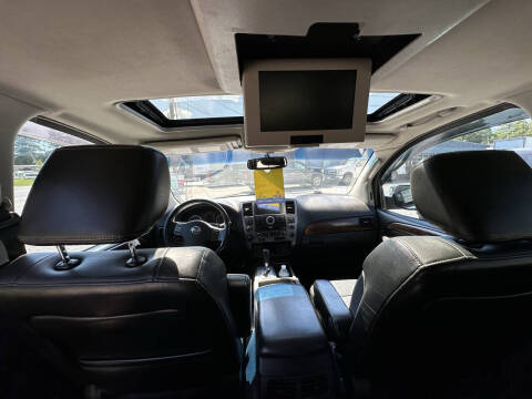2012 Nissan Armada Platinum